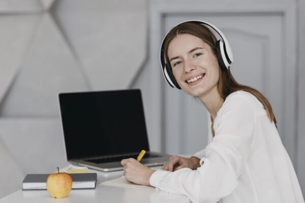 Tips For Students To Achieve Top Grades With Professional Online Exam Taker